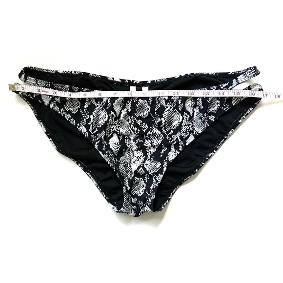 IBIZA SWIMWEAR Bikini Bottoms, scrunch back - Picture 3 of 4